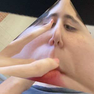 Meet your Posher, Evie